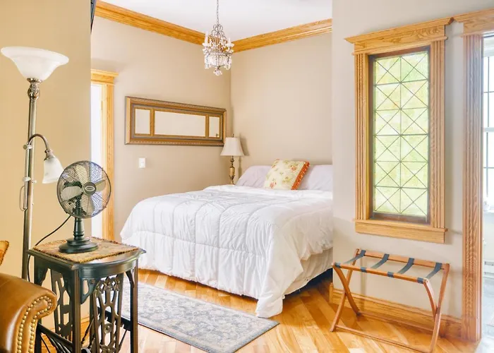 Bed & Breakfast Galena Inn